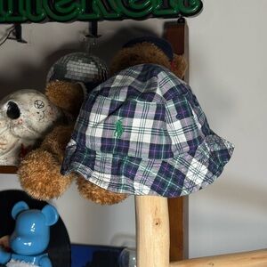 Polo Ralph Lauren Reversible Pony Beachside Bucket Hat.